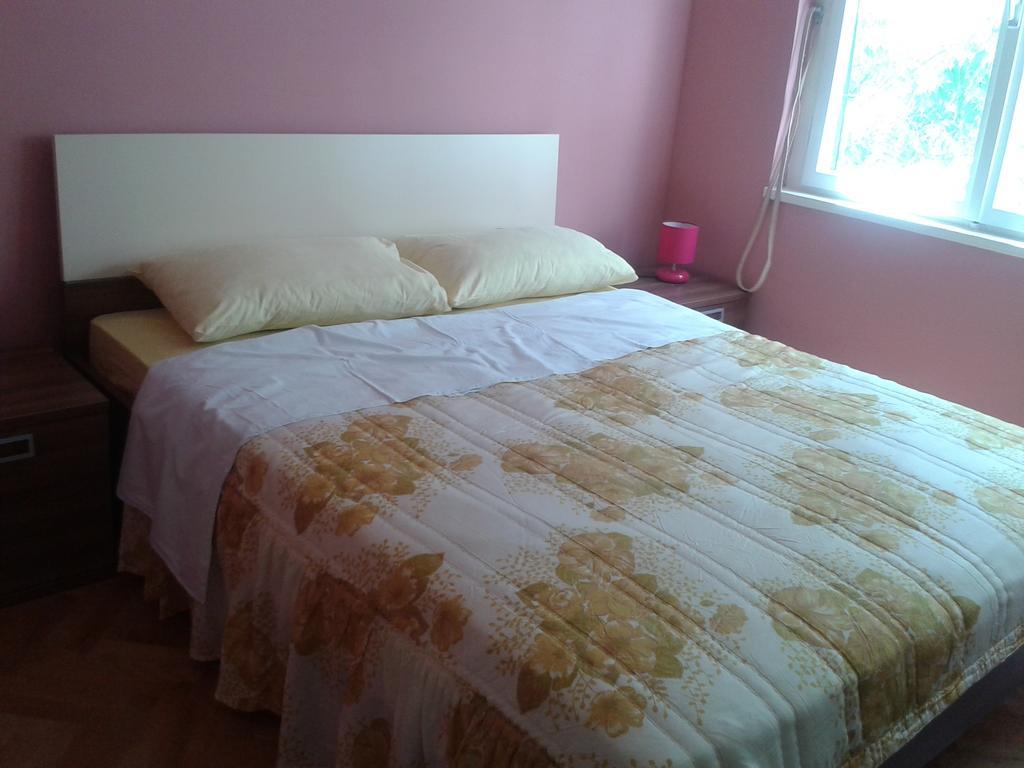 טרוגיר Apartment Mery חדר תמונה